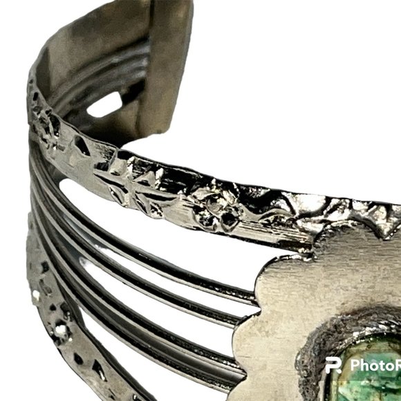 Vintage Egyptian Revival Green Turquoise Scarab Silver Cuff - Picture 4 of 9